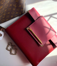 Carregar imagem no visualizador da galeria, Nolana Darylle document carrier