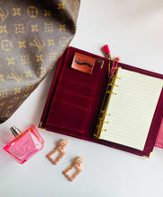 Carregar imagem no visualizador da galeria, pink a6 planner, personal planner, planner agenda, gale and co trinidad, made in trinidad and tobago, planner babe, luxury planners, planner accessories, faux leather planner, vegan leather brand, vegan leather planner, caribbean designer