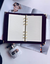 Load image into Gallery viewer, Pure Two Piece Set- A6 executive notebook and keyholder set

