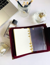 Cargar imagen en el visor de la galería, The Sucre executive set (A6 planner and executive clipboard)