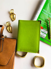 Load image into Gallery viewer, Xavi Jenna vaccination card holder