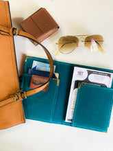 Load image into Gallery viewer, Xavi Tiffany vaccination card holder