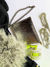 Load image into Gallery viewer, Xavi Winter vaccination card holder