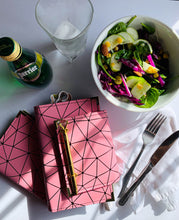 Cargar imagen en el visor de la galería, Pinklyne Two Piece Set