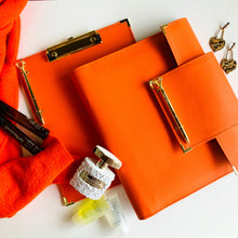 Carregar imagem no visualizador da galeria, Paris executive two-piece set (document carrier and clipboard set)