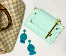 Carregar imagem no visualizador da galeria, green a6 planner, personal planner, plannerbabe, planner agenda, gale and co trinidad, made in trinidad and tobago, planner babe, luxury planners, planner accessories, faux leather planner, vegan leather brand, vegan leather planner, caribbean designer