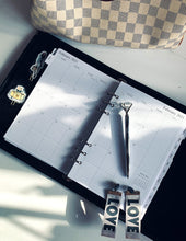 Carregar imagem no visualizador da galeria, Nolana Bossbabe A5 planner binder