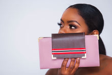 Carregar imagem no visualizador da galeria, Patriot Fleurs et Chocolats travel document tote